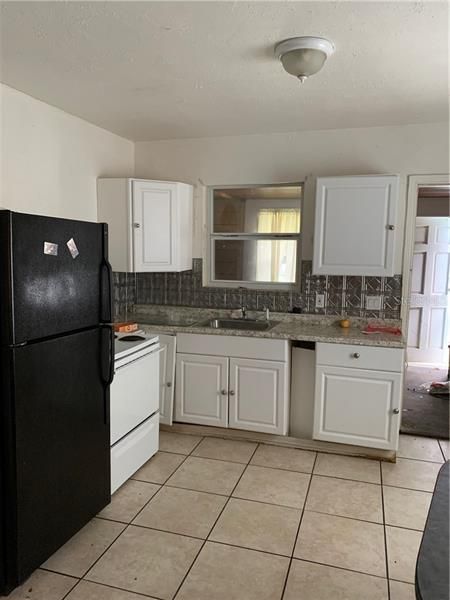 Recently Sold: $72,000 (2 beds, 1 baths, 840 Square Feet)