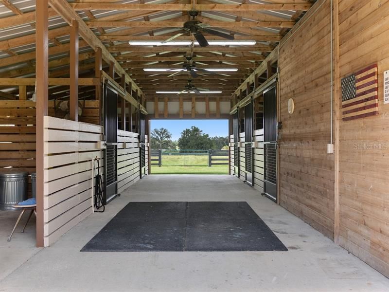 Plus feed and tack room