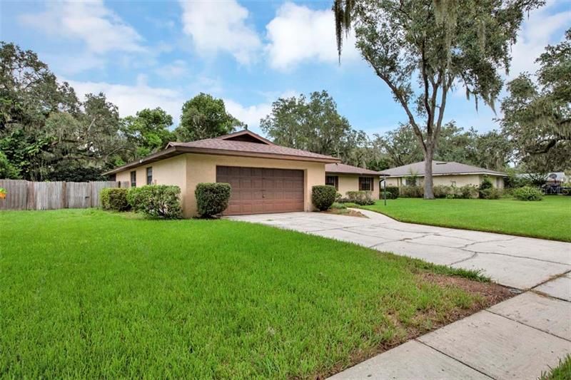 Recently Sold: $269,000 (4 beds, 2 baths, 2409 Square Feet)