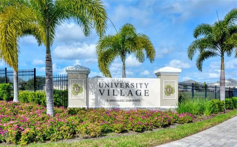 Recently Sold: $350,000 (2 beds, 2 baths, 1577 Square Feet)