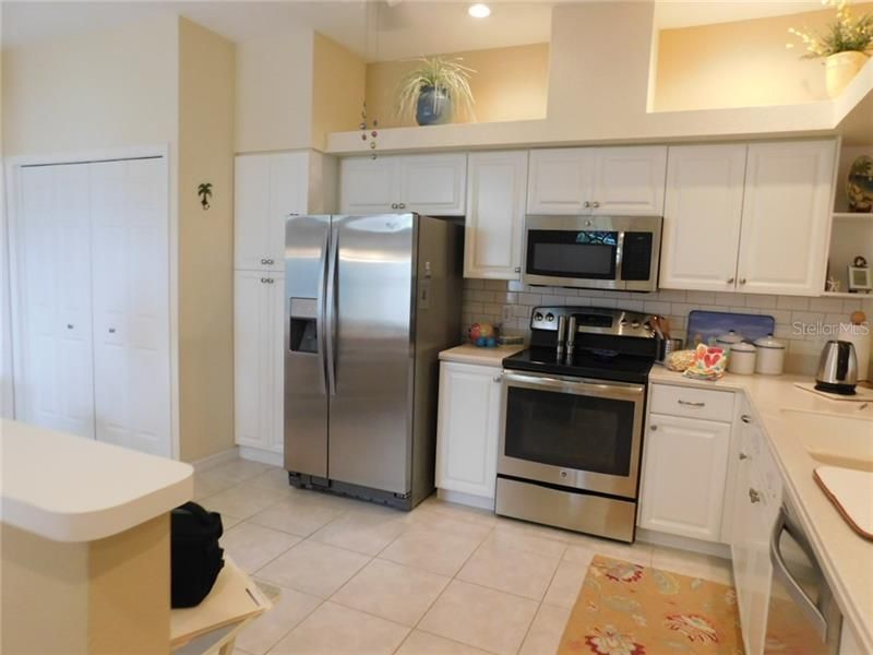 Recently Sold: $197,500 (2 beds, 2 baths, 1517 Square Feet)