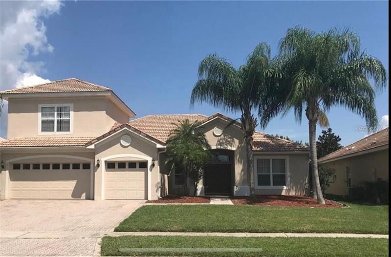 Recently Sold: $300,000 (4 beds, 3 baths, 2837 Square Feet)