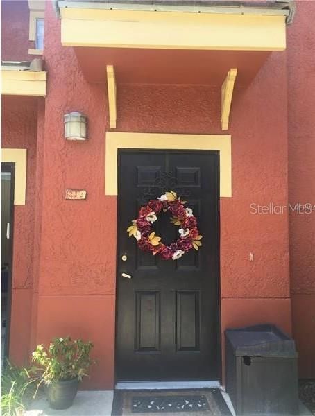Recently Sold: $190,000 (2 beds, 2 baths, 1478 Square Feet)