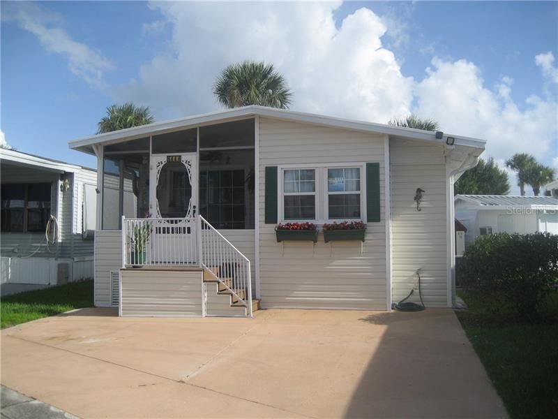 Recently Sold: $39,900 (2 beds, 2 baths, 724 Square Feet)