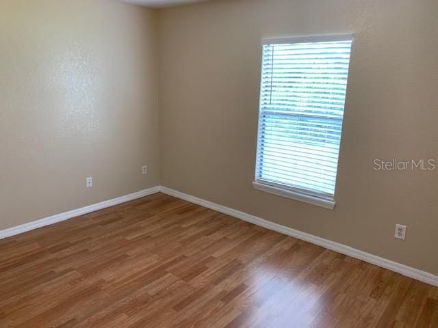 Recently Rented: $1,200 (3 beds, 2 baths, 1066 Square Feet)