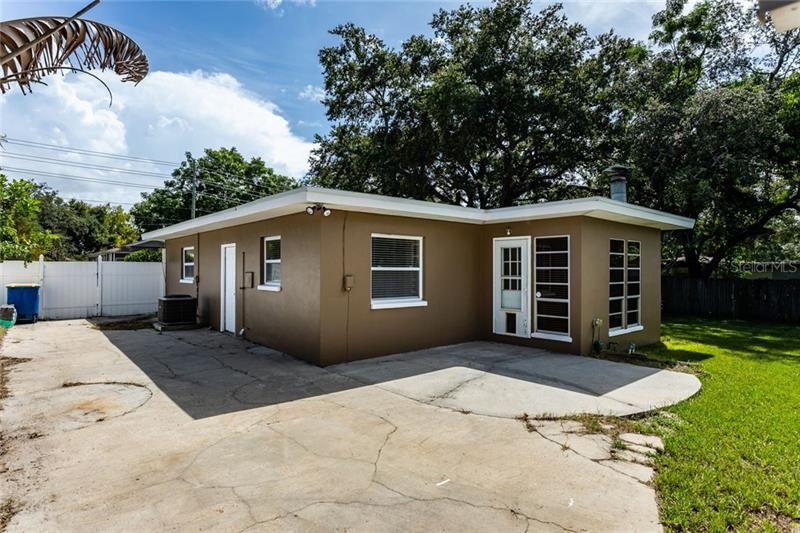 Recently Sold: $248,999 (3 beds, 2 baths, 1296 Square Feet)