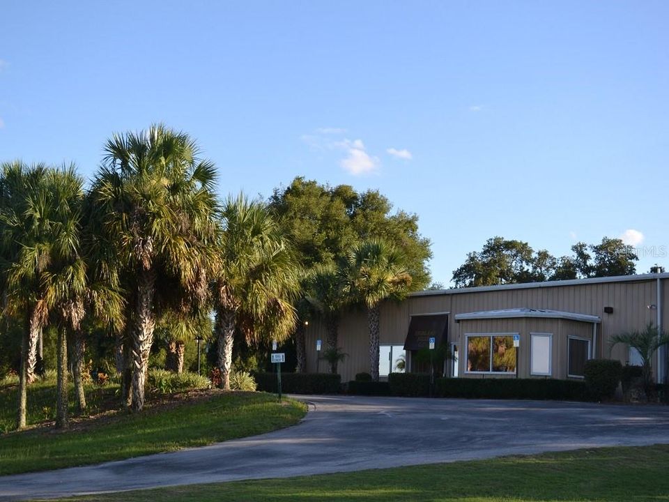 Golf Clubhouse/Pro Shop