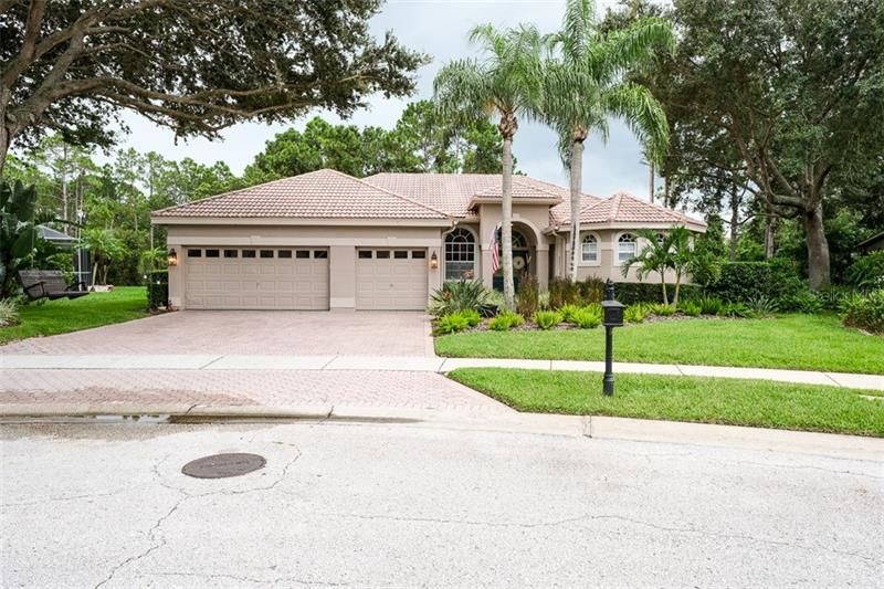 Recently Sold: $544,900 (4 beds, 3 baths, 2492 Square Feet)