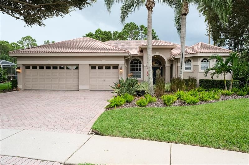 Recently Sold: $544,900 (4 beds, 3 baths, 2492 Square Feet)