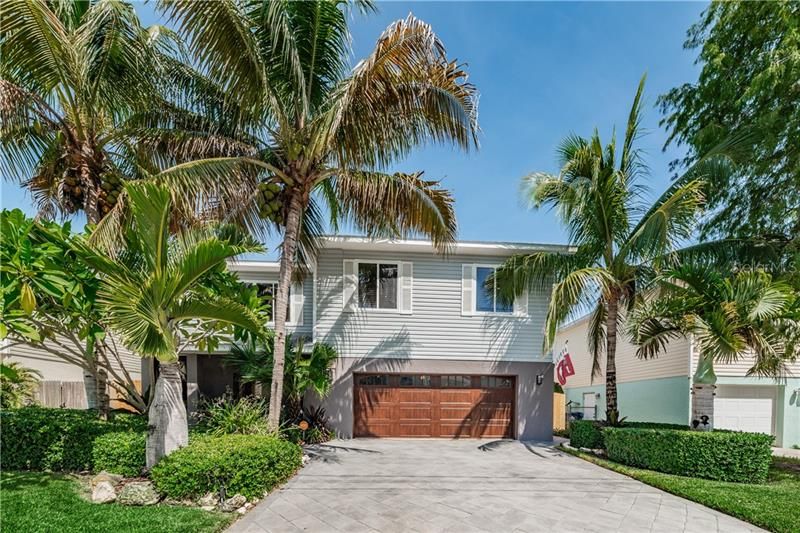 Recently Sold: $579,900 (3 beds, 2 baths, 2901 Square Feet)