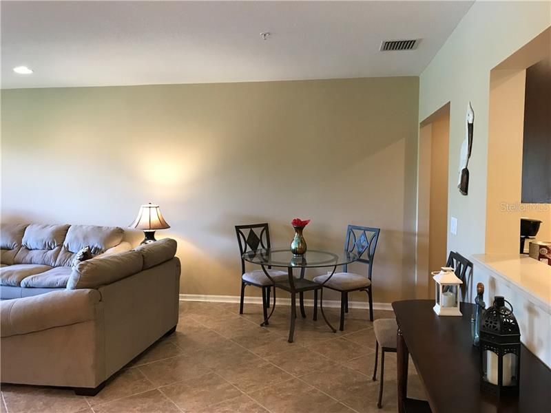 Recently Rented: $3,500 (3 beds, 2 baths, 1381 Square Feet)