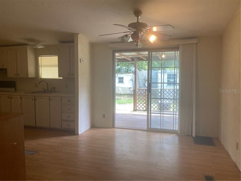 Recently Sold: $80,000 (3 beds, 2 baths, 1152 Square Feet)