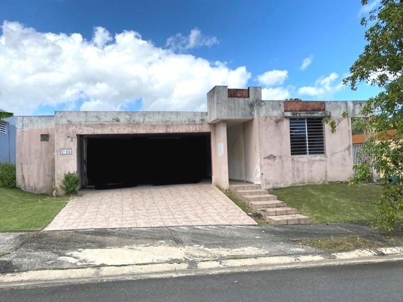 Vendido Recientemente: $109,900 (3 camas, 2 baños, 1160 Pies cuadrados)