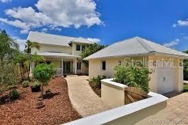 Recently Sold: $620,000 (3 beds, 2 baths, 2050 Square Feet)