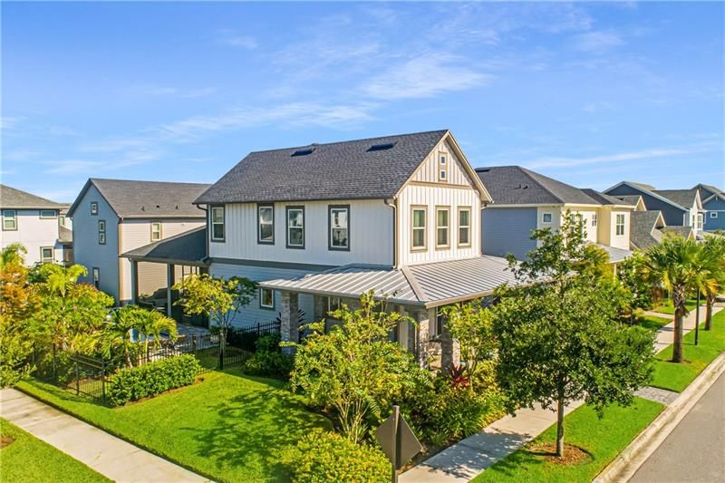 Recently Sold: $825,000 (5 beds, 4 baths, 3497 Square Feet)