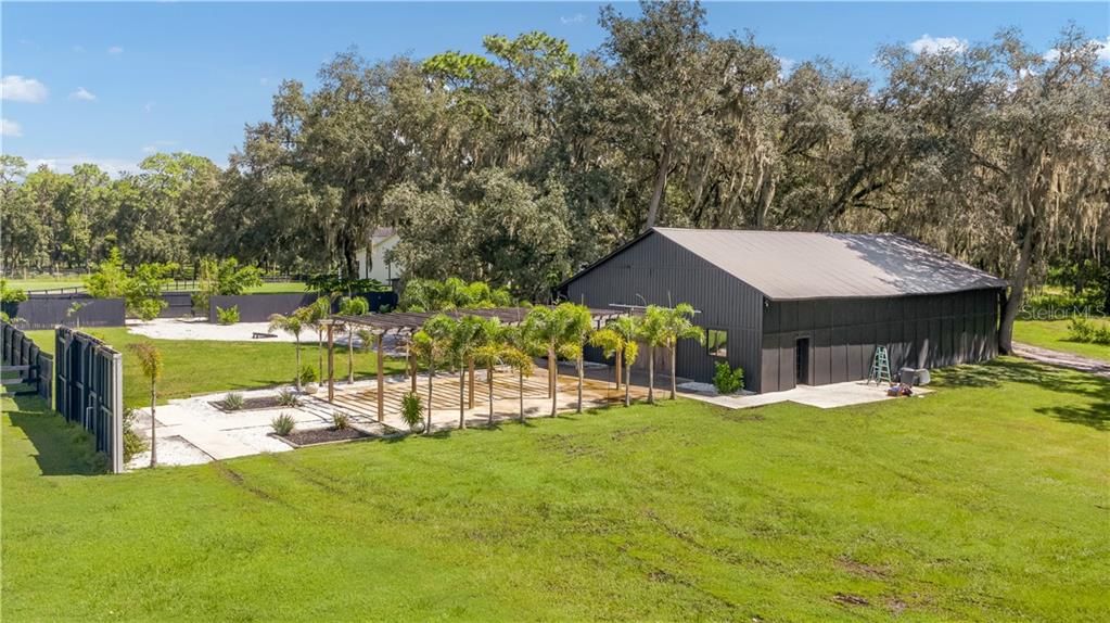 Recently Sold: $1,350,000 (4 beds, 2 baths, 6982 Square Feet)