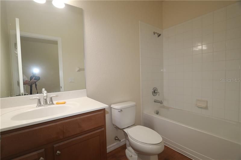 最近租的: $2,100 (4 贝兹, 3 浴室, 2023 平方英尺)