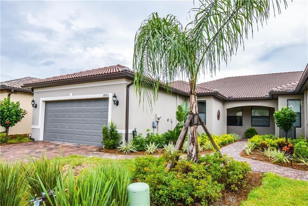 Vendido Recientemente: $295,000 (2 camas, 2 baños, 1611 Pies cuadrados)