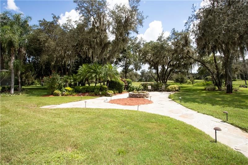 Recently Sold: $395,000 (4 beds, 3 baths, 2523 Square Feet)