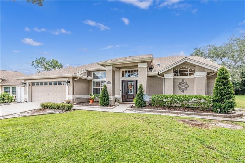 Recently Sold: $365,000 (5 beds, 2 baths, 2420 Square Feet)