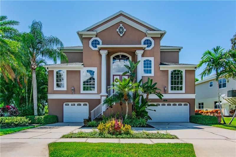 Recently Sold: $840,000 (4 beds, 3 baths, 3273 Square Feet)