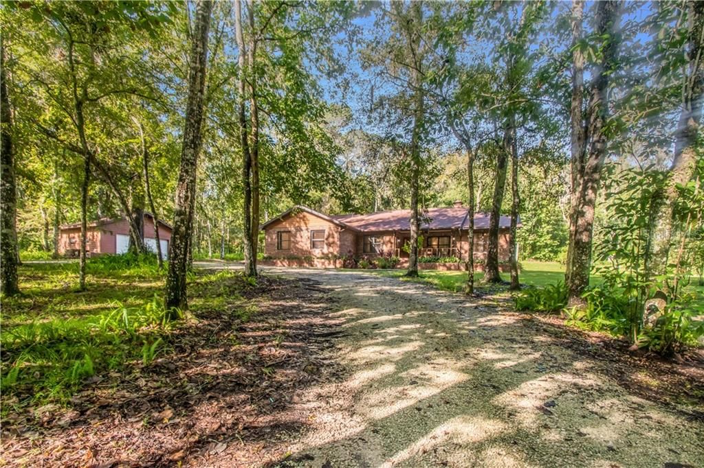 Recently Sold: $369,000 (4 beds, 2 baths, 2386 Square Feet)