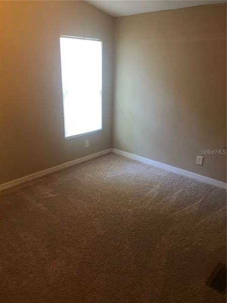 Recently Rented: $1,000 (3 beds, 2 baths, 1080 Square Feet)