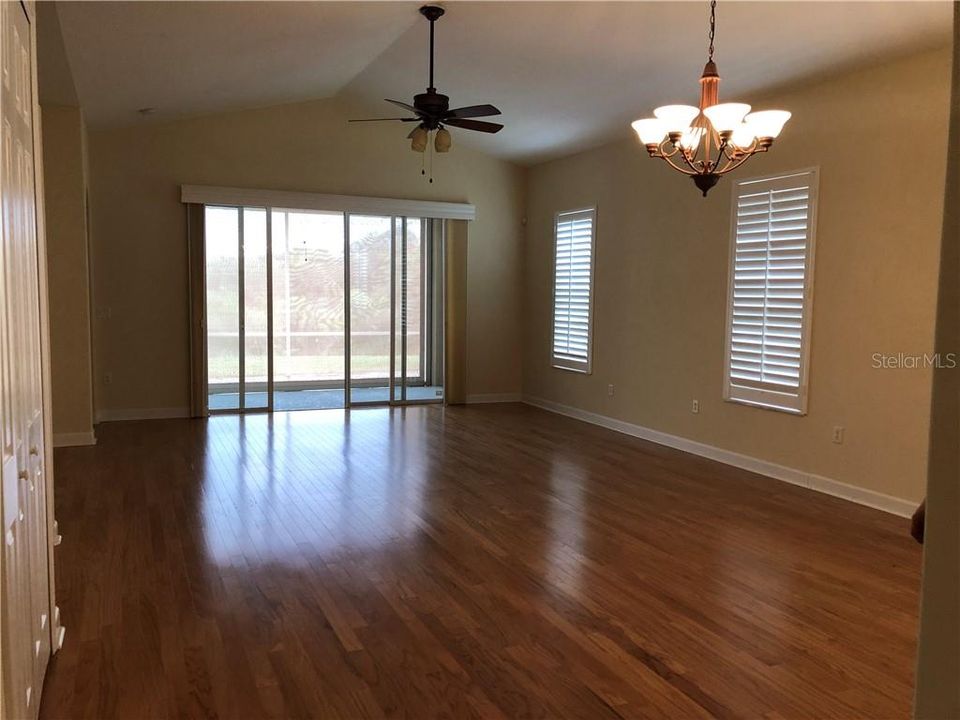 Recently Rented: $2,150 (2 beds, 2 baths, 1822 Square Feet)