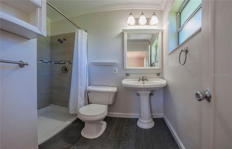 Недавно арендовано: $1,300 (3 спален, 2 ванн, 1170 Квадратных фут)