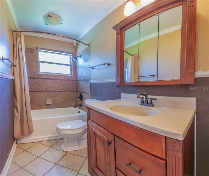 最近租的: $1,300 (3 贝兹, 2 浴室, 1170 平方英尺)