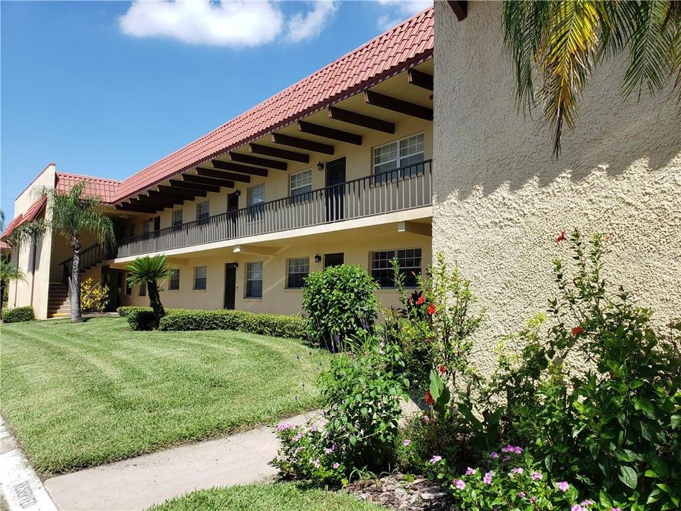 最近售出: $59,000 (1 贝兹, 1 浴室, 627 平方英尺)