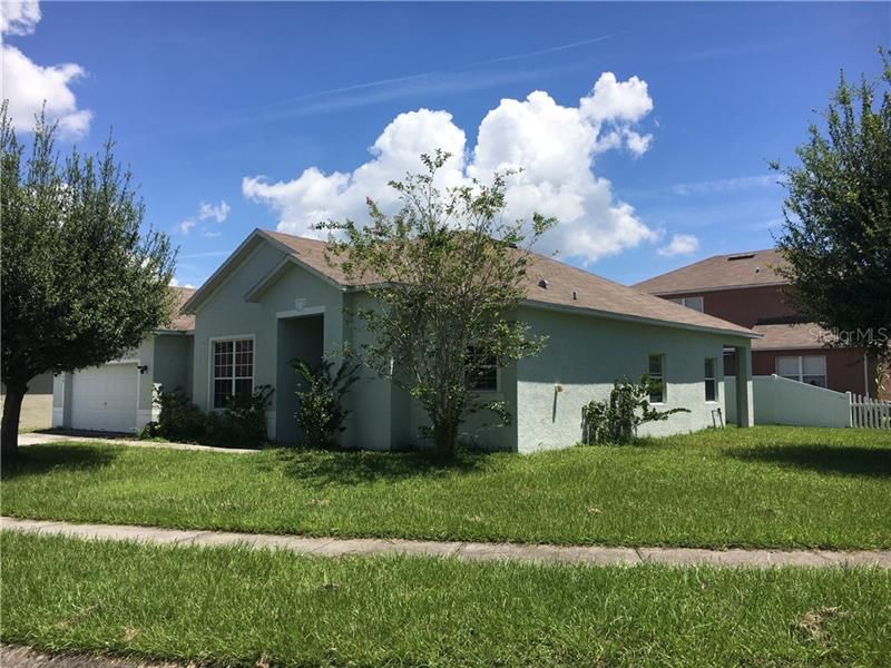 Recently Sold: $239,900 (3 beds, 2 baths, 1763 Square Feet)