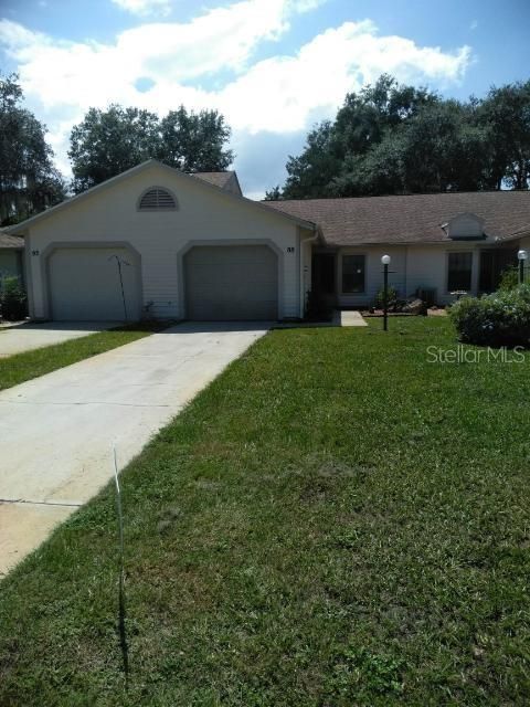 Recently Sold: $115,000 (2 beds, 2 baths, 979 Square Feet)