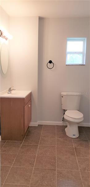 Recently Rented: $950 (3 beds, 1 baths, 1368 Square Feet)