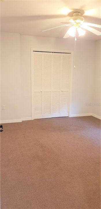 Recently Rented: $950 (3 beds, 1 baths, 1368 Square Feet)