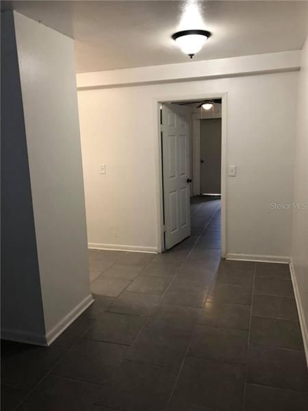 Recently Rented: $800 (1 beds, 1 baths, 5704 Square Feet)