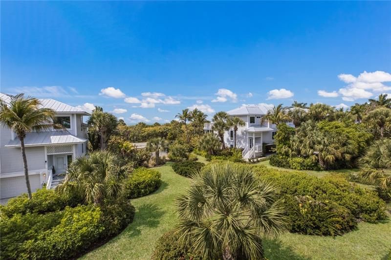 Recently Sold: $1,295,000 (3 beds, 3 baths, 2094 Square Feet)