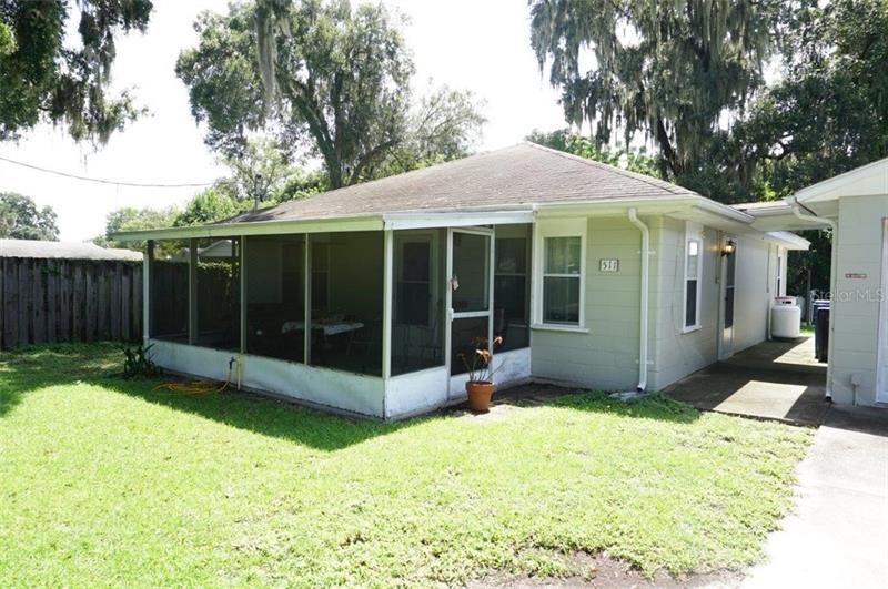 Recently Sold: $139,900 (2 beds, 1 baths, 1080 Square Feet)