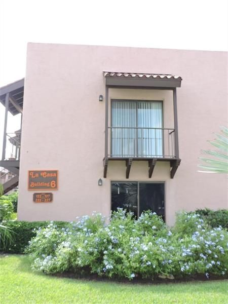 Recently Sold: $94,500 (2 beds, 2 baths, 1120 Square Feet)