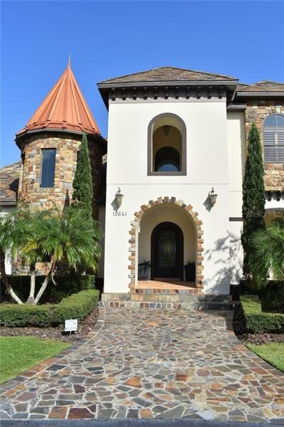 Recently Sold: $2,350,000 (5 beds, 5 baths, 8060 Square Feet)