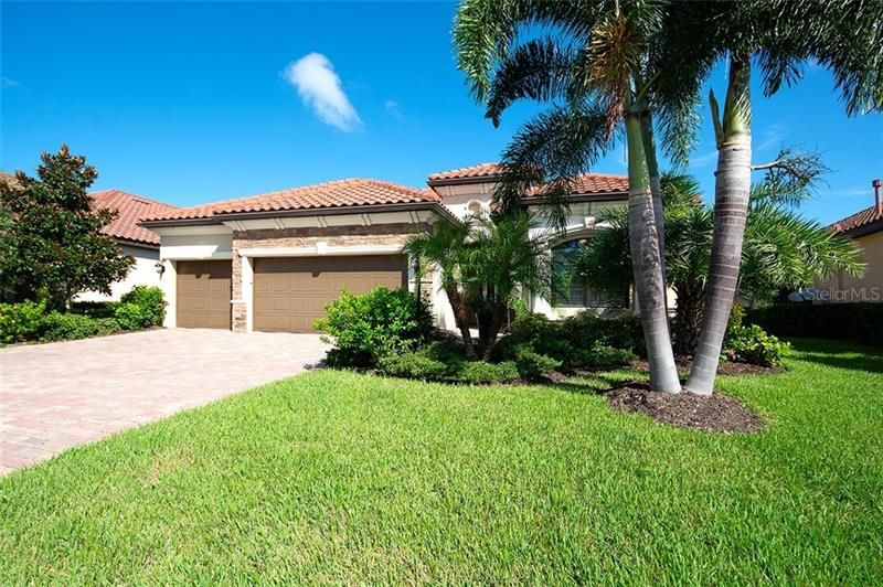 This stunning Princeton model has beautiful custom woodwork and upgrades throughout