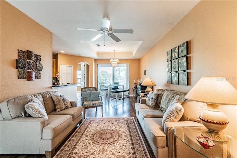 Recently Sold: $161,000 (2 beds, 2 baths, 1278 Square Feet)
