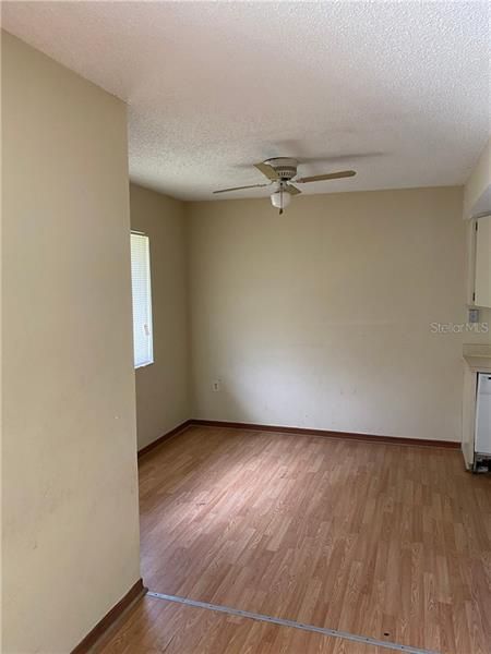 Recently Rented: $800 (2 beds, 2 baths, 900 Square Feet)