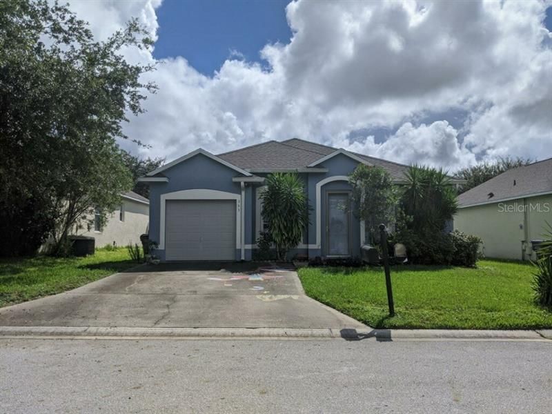 Recently Sold: $208,000 (3 beds, 2 baths, 1309 Square Feet)