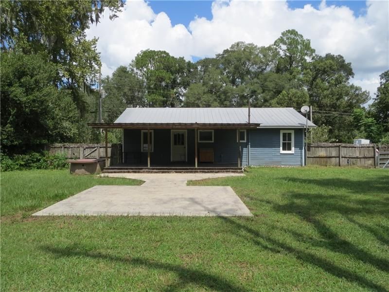 Recently Sold: $115,000 (3 beds, 1 baths, 1200 Square Feet)