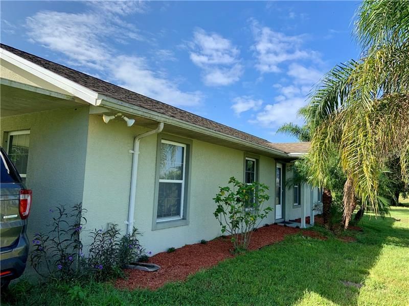 Recently Sold: $239,000 (3 beds, 2 baths, 1404 Square Feet)