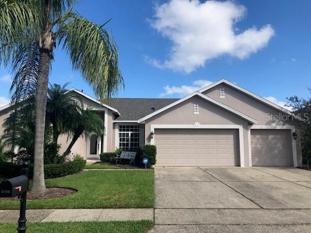 Recently Sold: $385,000 (4 beds, 3 baths, 2220 Square Feet)