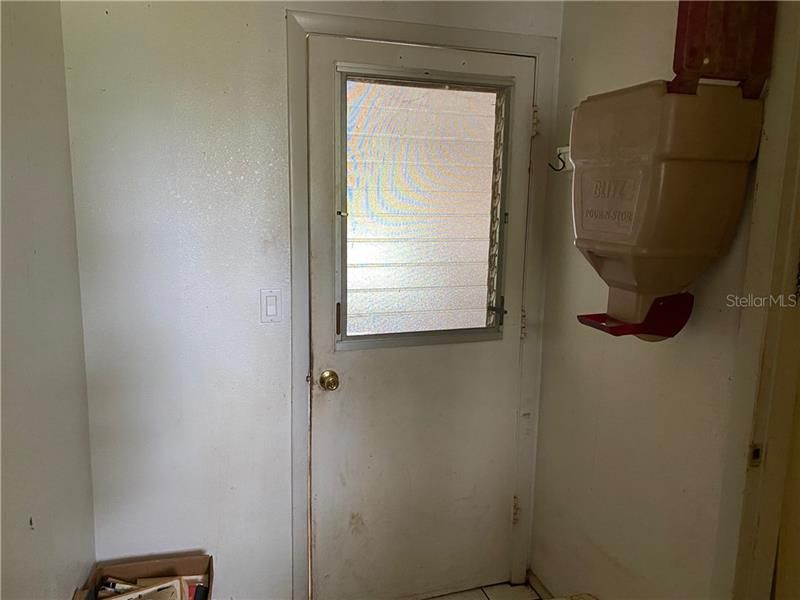 Vendido Recientemente: $79,900 (3 camas, 2 baños, 1367 Pies cuadrados)