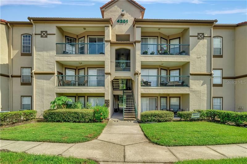 Recently Sold: $110,900 (1 beds, 1 baths, 792 Square Feet)