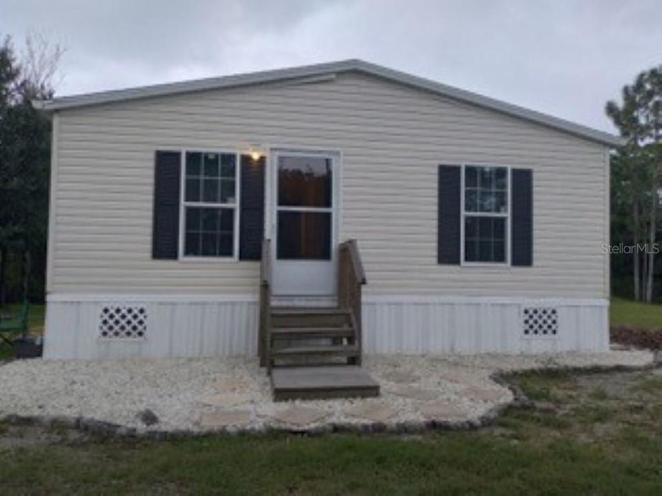 Vendido Recientemente: $175,000 (3 camas, 2 baños, 1242 Pies cuadrados)